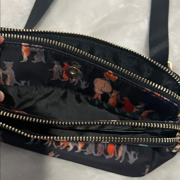 Black Crossbody Bag with Orange & Gray Cat Print - Picture 4 of 4